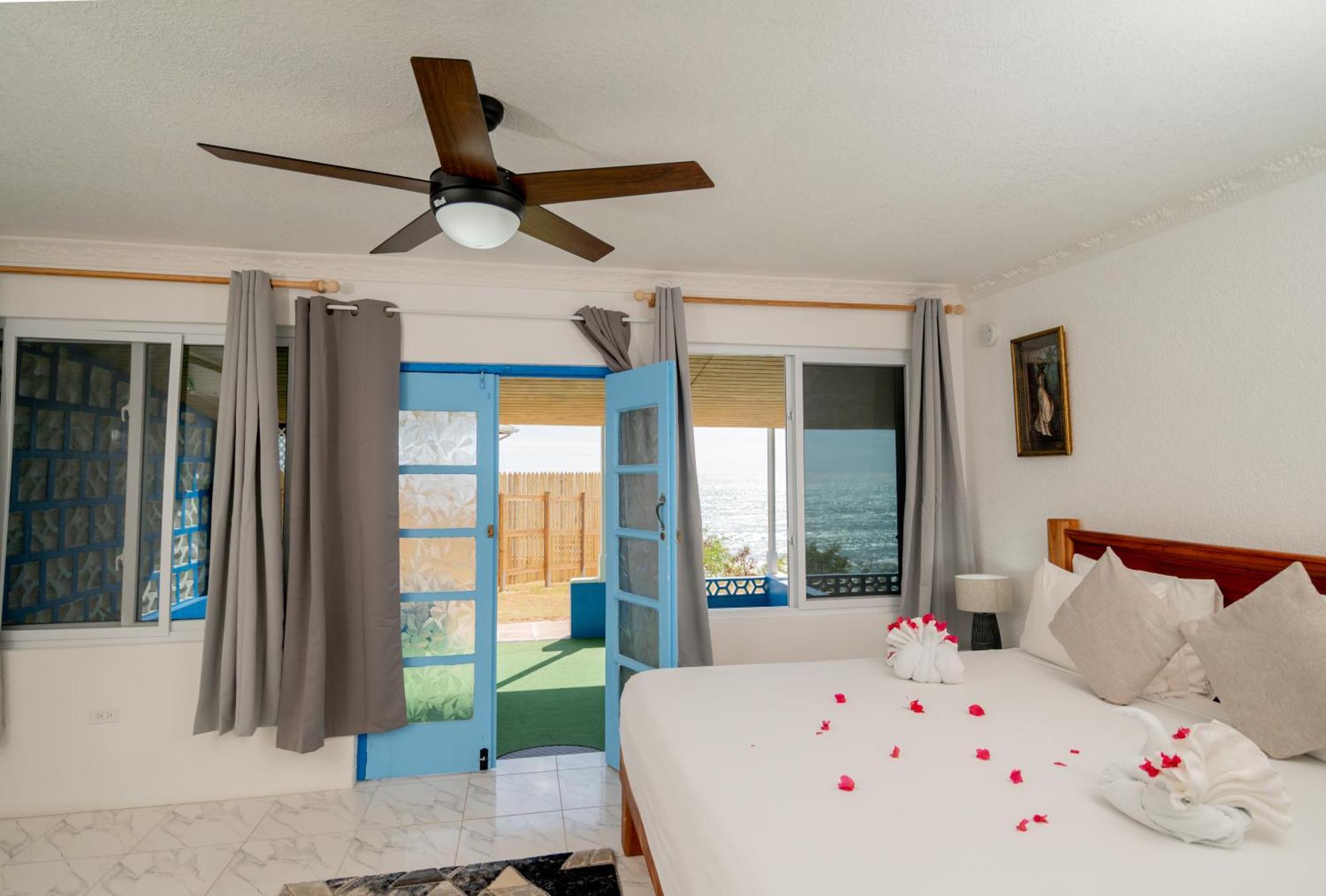 Beyond Sunset Resort & Villas Treasure Beach Ngoại thất bức ảnh