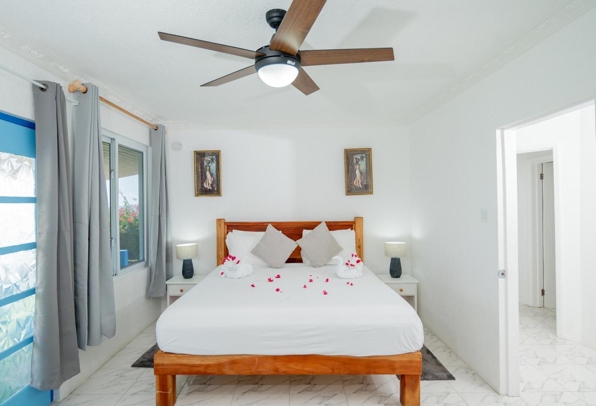 Beyond Sunset Resort & Villas Treasure Beach Ngoại thất bức ảnh